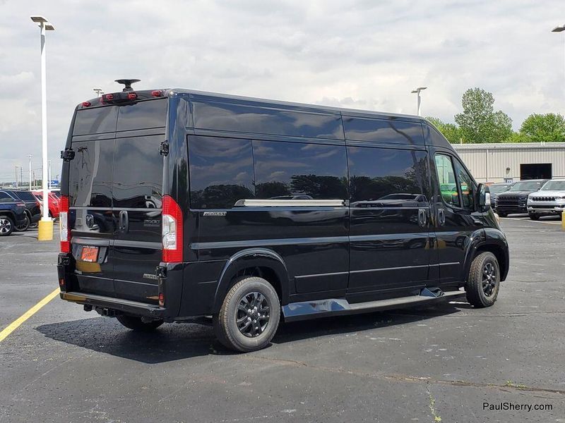 2024 RAM Promaster 2500 Slt+ Window Van High Roof 159
