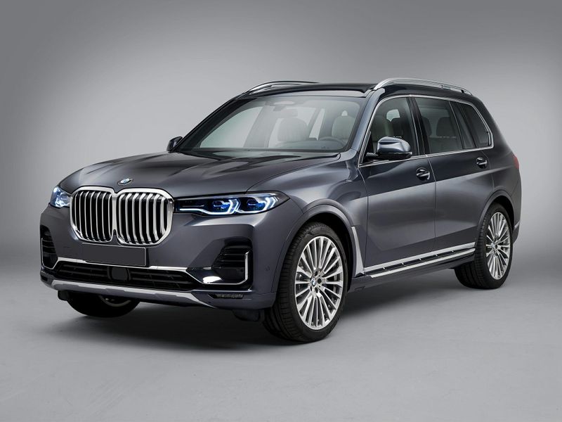 BMW X7's photo