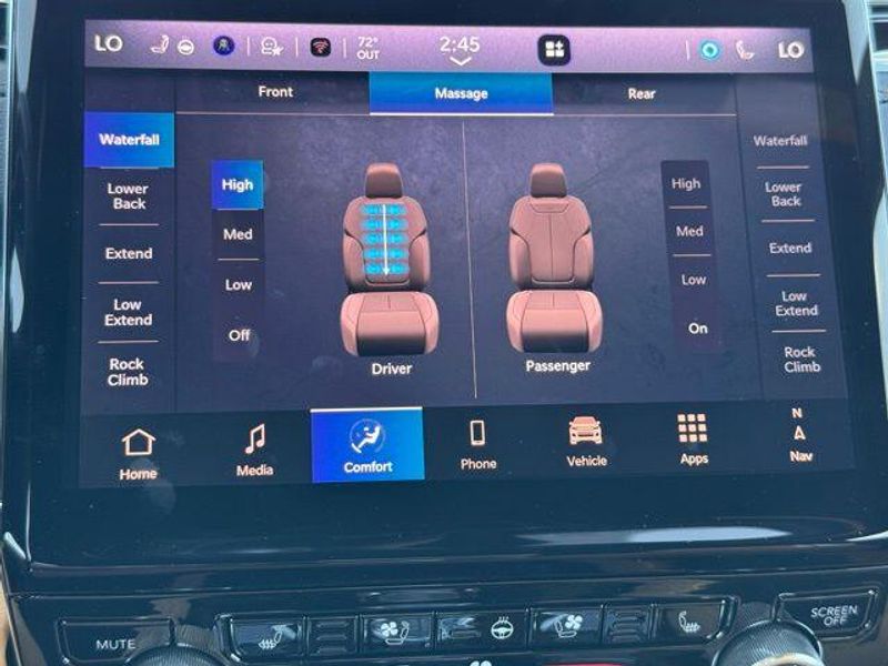 New 2025 Jeep Grand Cherokee Summit Reserve 4x4Image 18