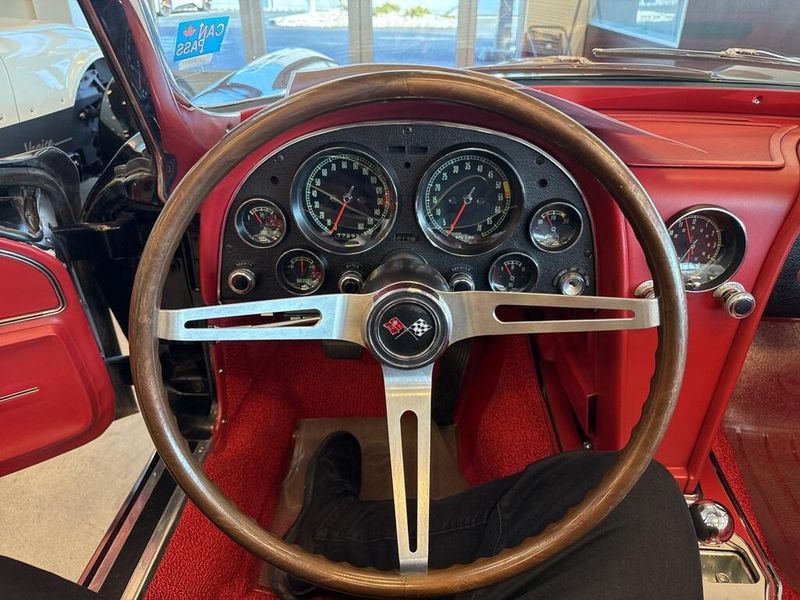 1967 Chevrolet Corvette 327/300 3-speed