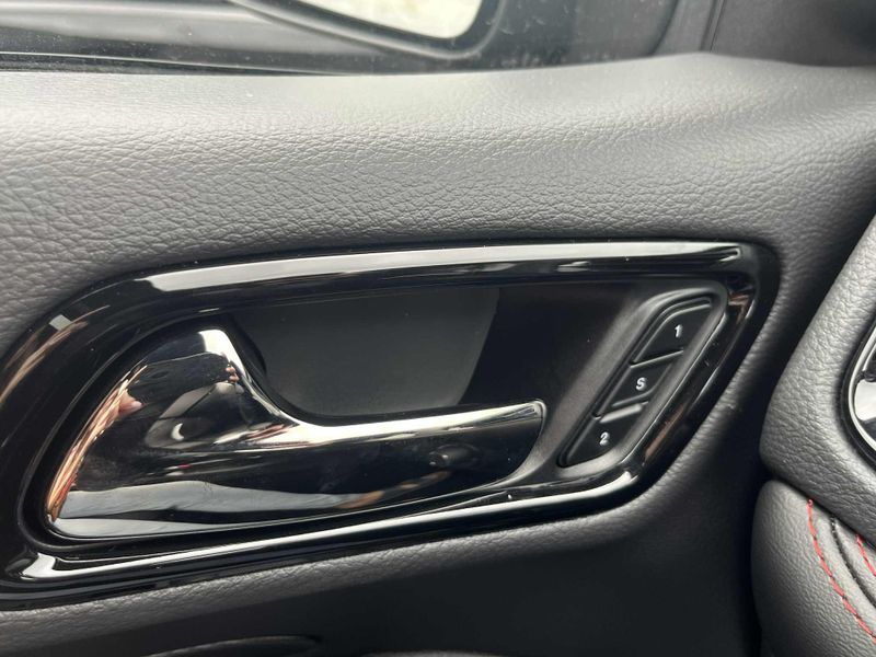 New 2025 Dodge Durango R/T Plus AwdImage 14