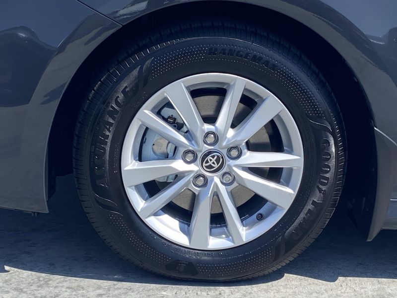 New 2025 Toyota Camry Image 8