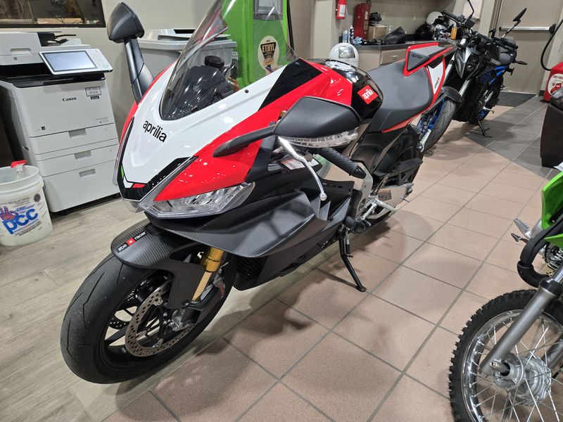 USED 2024 APRILIA RSV4 1100 Image 3