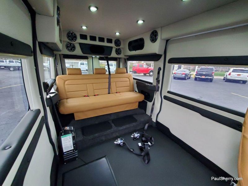 2023 RAM ProMaster 2500 High Roof 136WBImage 38