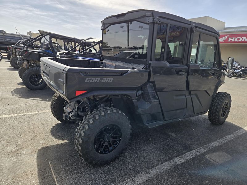 USED 2026 CAN-AM SSV DEF MAX TEXCAB 65 HD11 BK HB 26 LIMITED HD11 Image 8