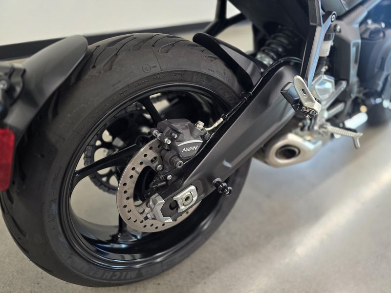 2023 Triumph TRIDENT 660 