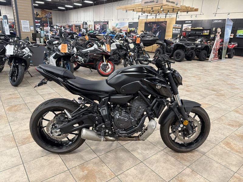 Used 2022 Yamaha MT-07 CA Image 18