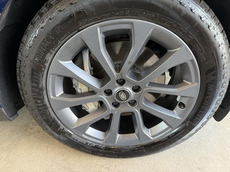 2023 Land Rover Range Rover Sport SE