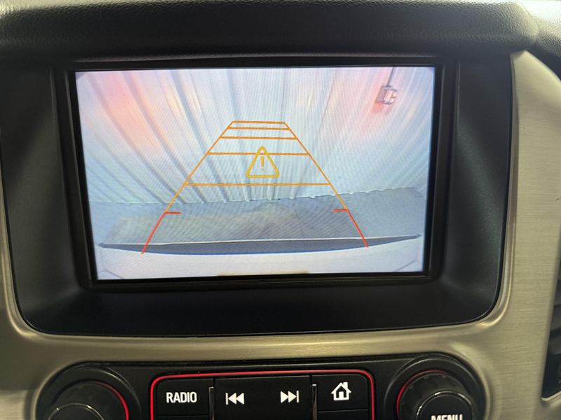 Used 2016 GMC Yukon XL DenaliImage 13