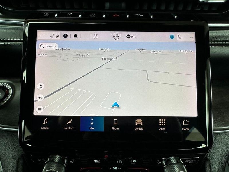 2021 Jeep Grand Cherokee L OverlandImage 4