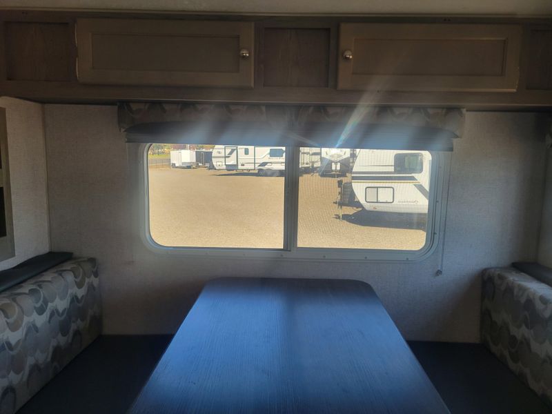 Used 2025 WOLF CREEK 890 Image 18