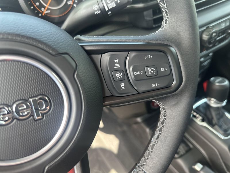 New 2025 Jeep Gladiator Rubicon 4x4Image 27