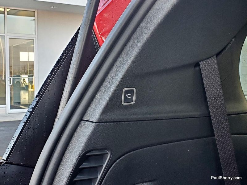 New 2026 Chrysler Pacifica Limited