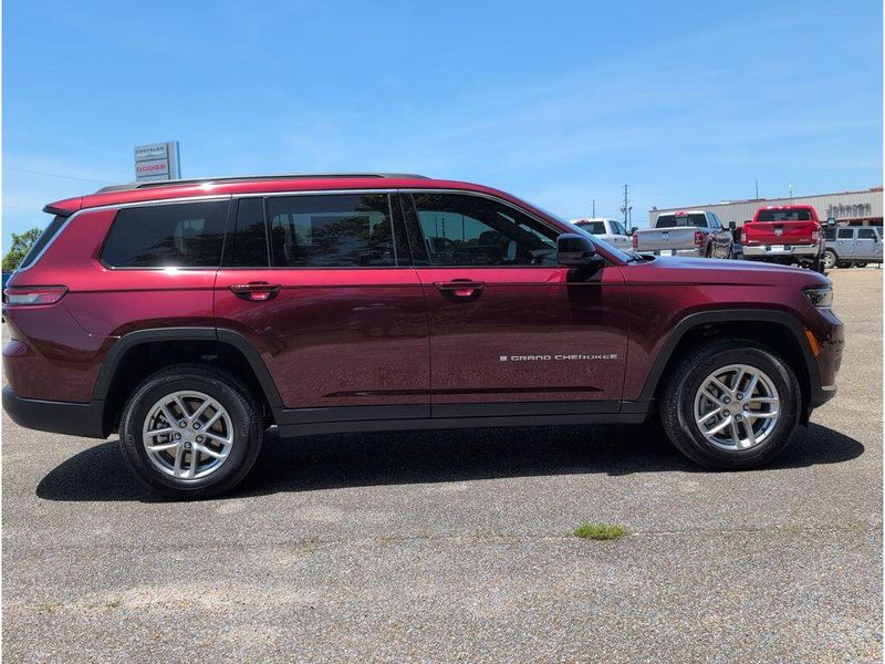 New 2026 Jeep Grand Cherokee L Laredo X 4x2Image 6