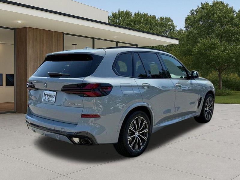 New 2026 BMW X5 xDrive50eImage 8