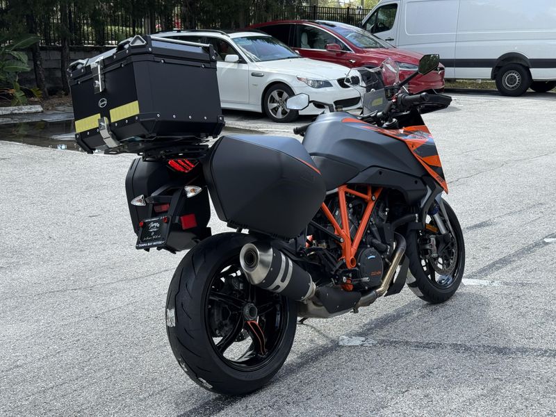 2024 KTM 1290 Super Duke GT