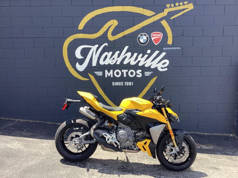 New 2026 Ducati STREETFIGHTER V2S 