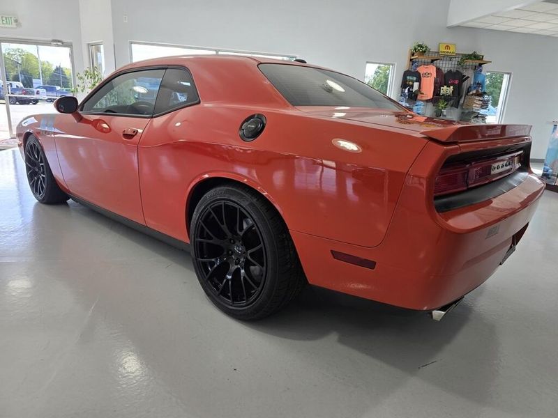2013 Dodge Challenger R/T photo 7
