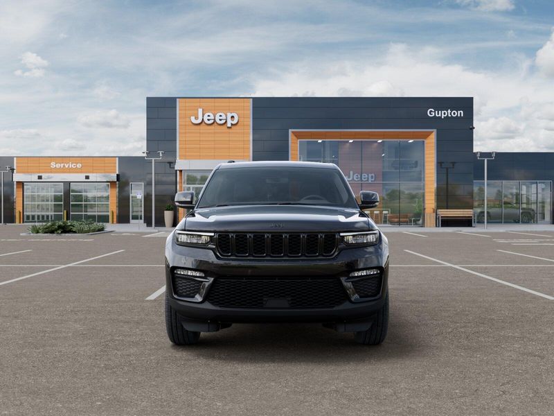 New 2025 Jeep Grand Cherokee Limited 4x4Image 45