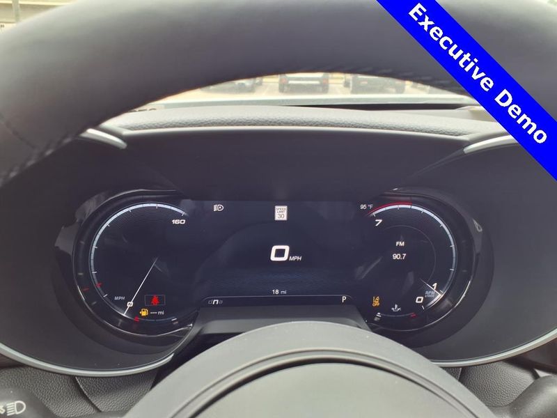 New 2025 Alfa Romeo Giulia RwdImage 26