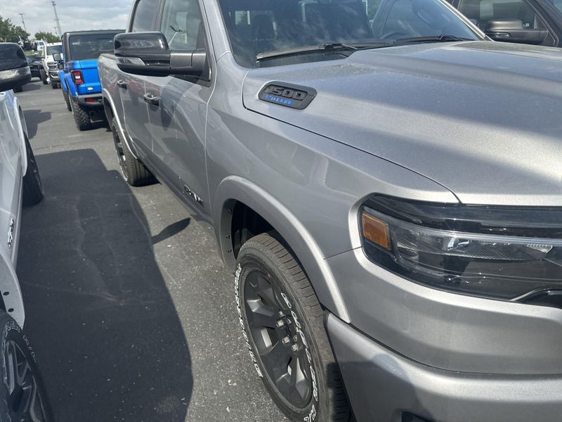2025 RAM 1500 Big Horn Crew Cab 4x4 5