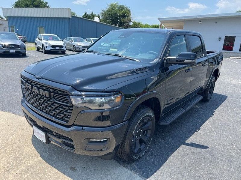 2025 RAM 1500 Big Horn Crew Cab 4x4 5