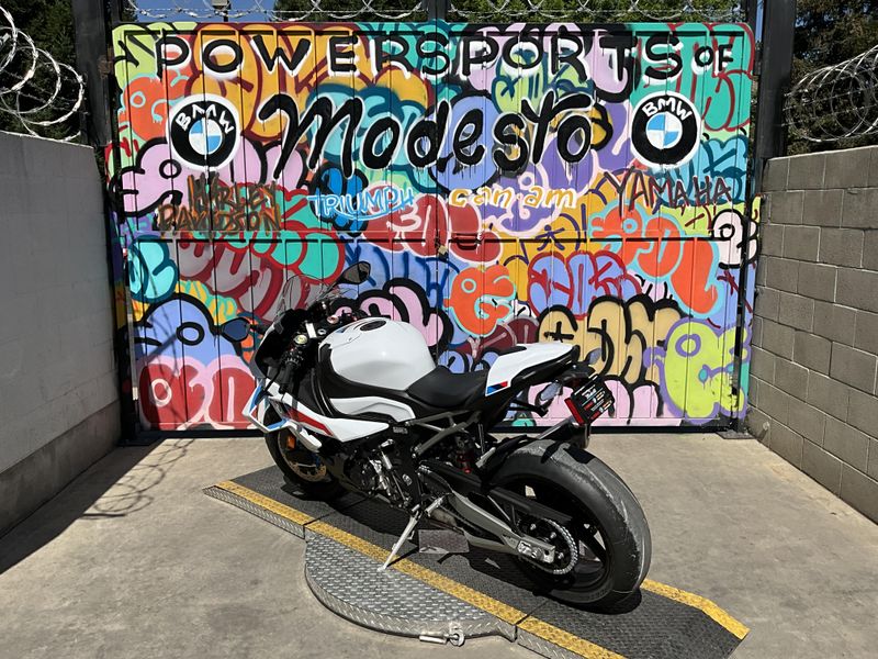 New 2026 BMW S 1000 RR Image 6