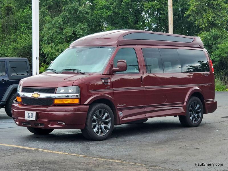 Used 2024 Chevrolet Express Cargo Image 9