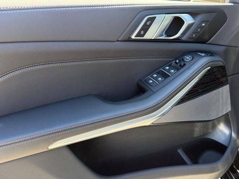 New 2026 BMW X5 sDrive40iImage 15