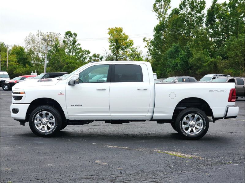 New 2027 RAM 2500 Laramie Crew Cab 4x4 6'4' Box