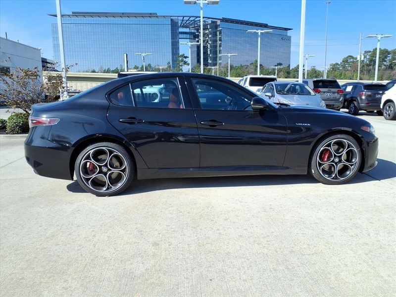 New 2026 Alfa Romeo GiuliaImage 5