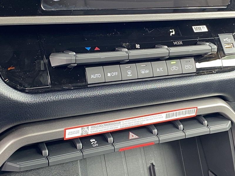 New 2025 Toyota Tundra SR5Image 17