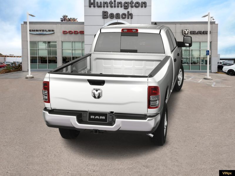 2023 RAM 2500 Tradesman Crew Cab 4x2 Long BoxImage 9