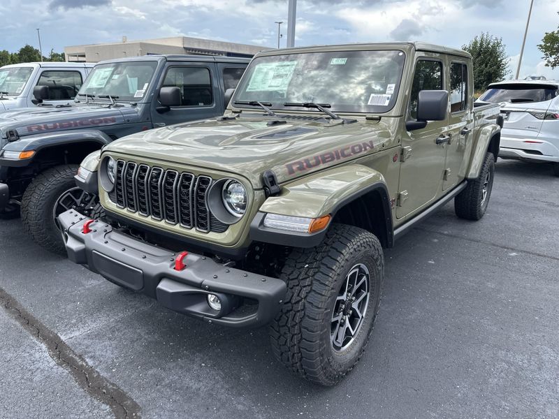 New 2025 Jeep Gladiator Rubicon X 4x4Image 1