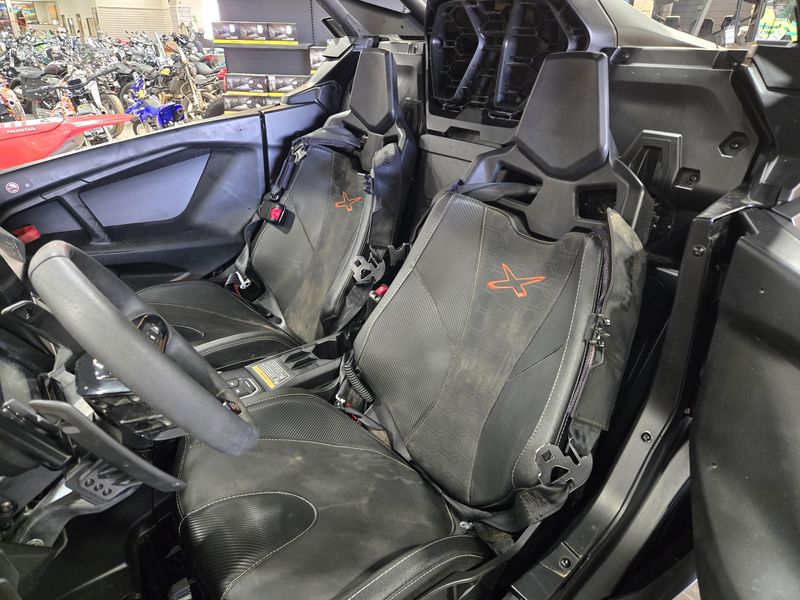 NEW 2026 CAN-AM MAVERICK R X RS 999T DCT Image 18