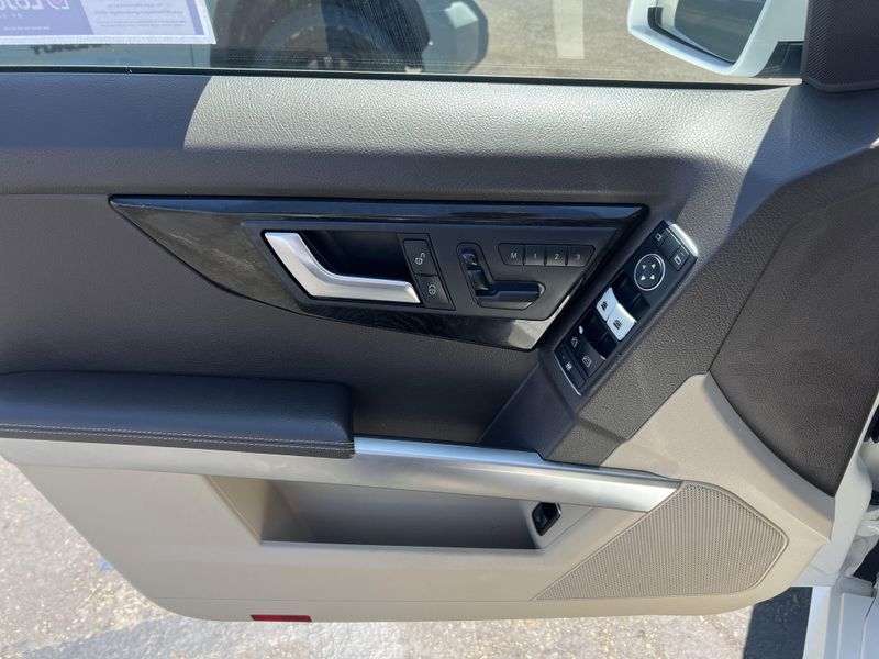 Used 2015 Mercedes-Benz GLK-Class GLK 350Image 5