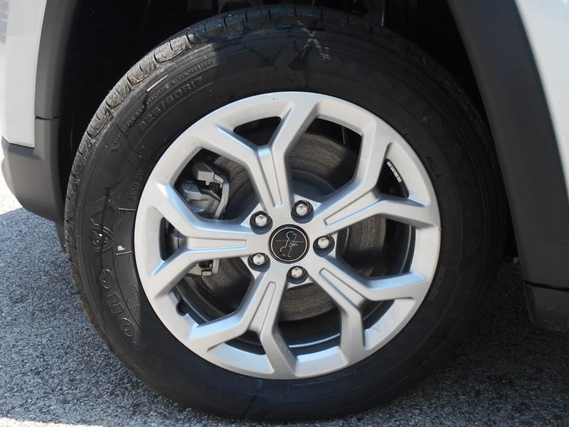 2025 Jeep Compass Latitude 4x4Image 10