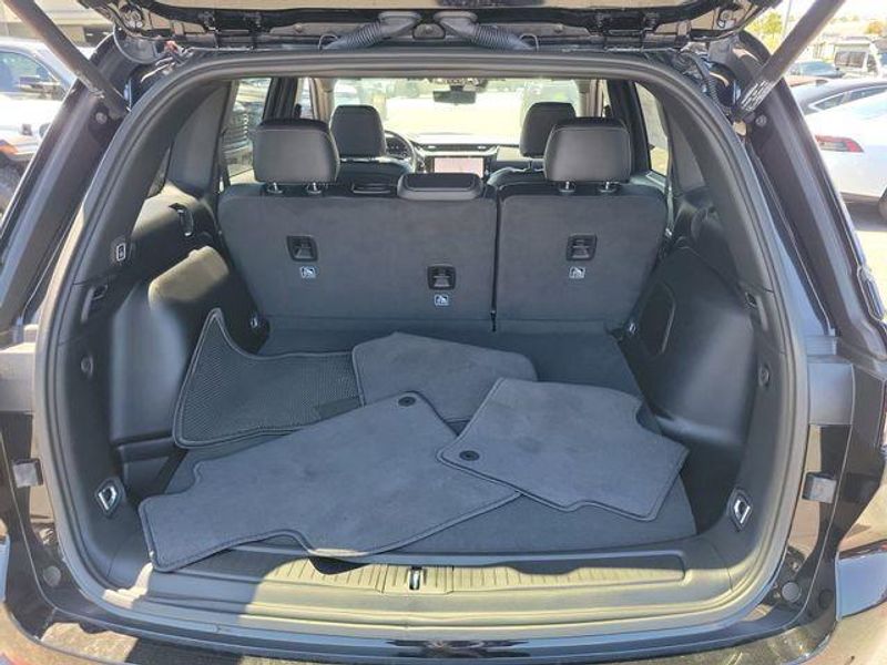 New 2026 Jeep Grand Cherokee Limited Reserve 4x4