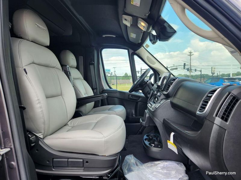 New 2024 RAM Promaster 2500 Slt+ Window Van High Roof 159