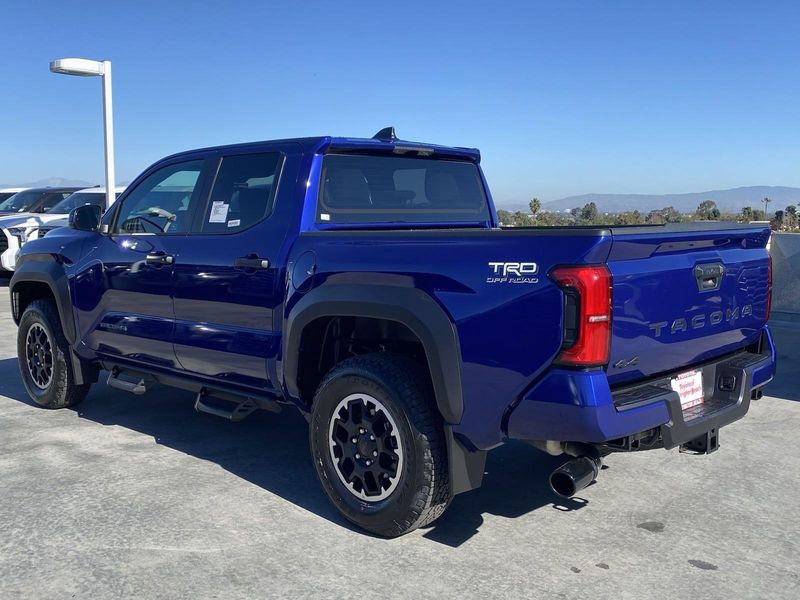 2024 Toyota Tacoma TRD Off RoadImage 5