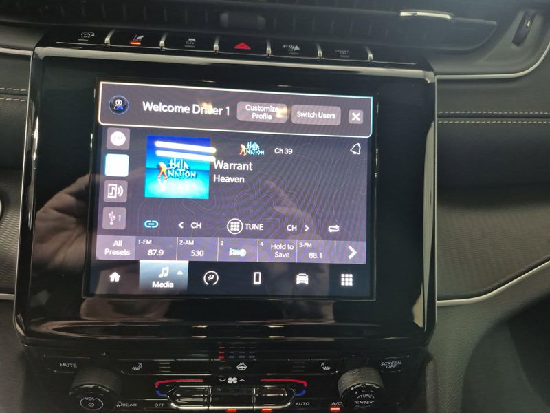 New 2025 Jeep Grand Cherokee L Altitude X 4x4Image 31