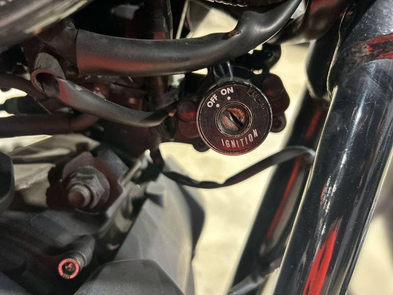 Used 2017 Yamaha SCR950 Image 28