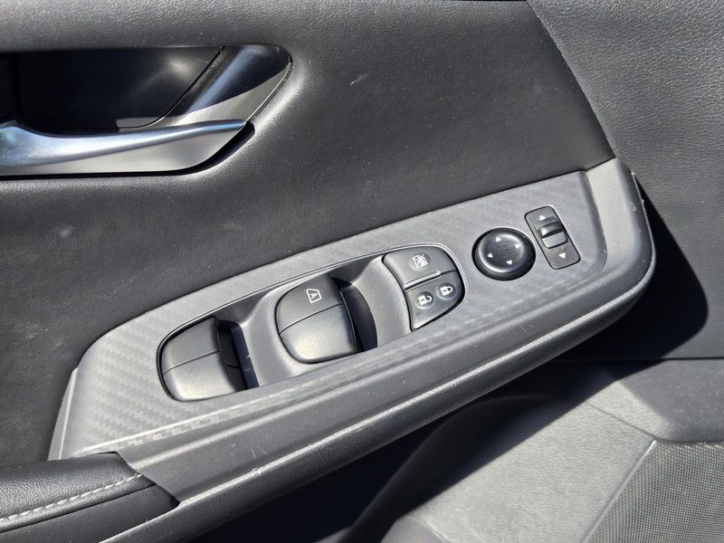 Used 2025 Nissan Sentra SV CVT