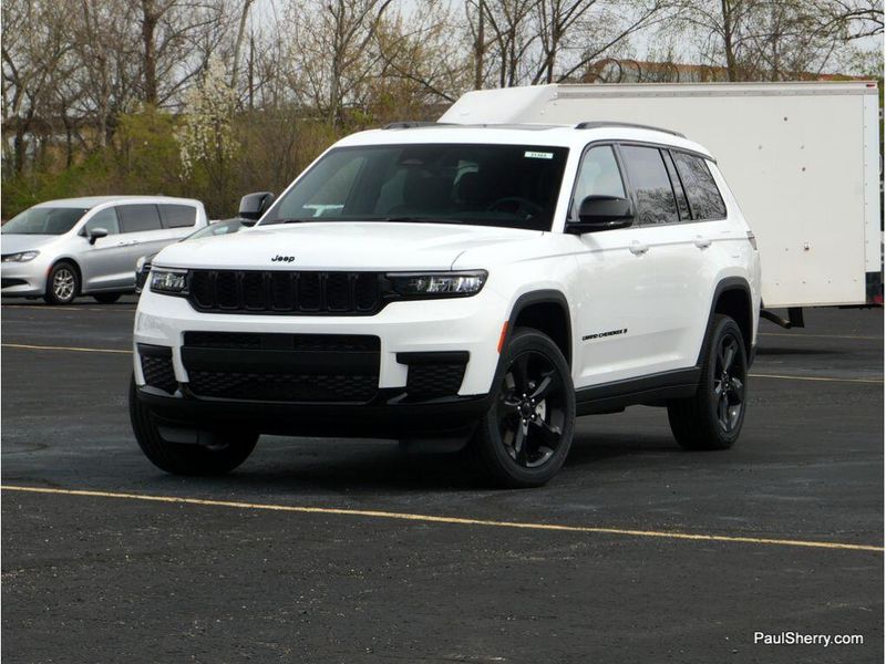 2025 Jeep Grand Cherokee L Altitude X 4x4Image 15