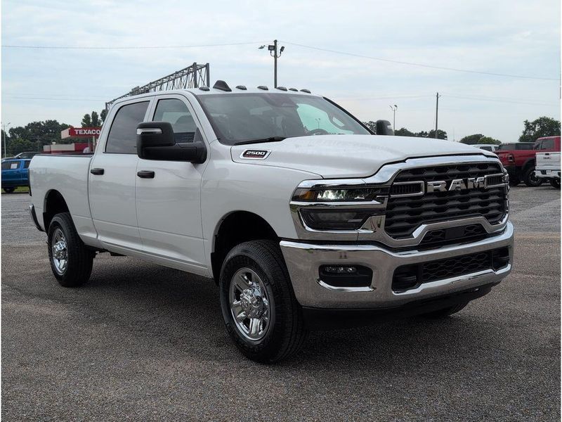 New 2026 RAM 2500 Tradesman Crew Cab 4x4 6