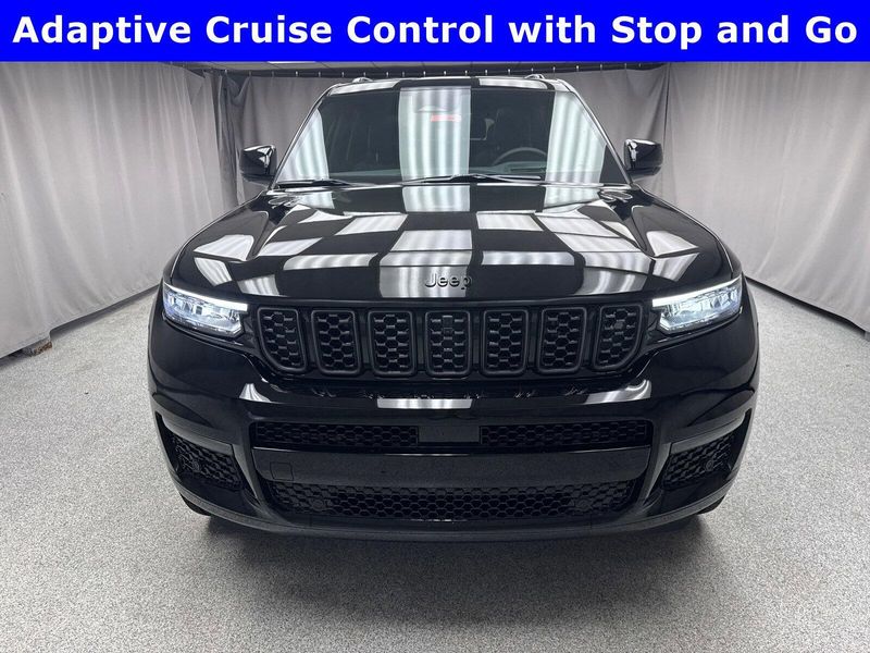 2025 Jeep Grand Cherokee L Summit Reserve 4x4Image 5