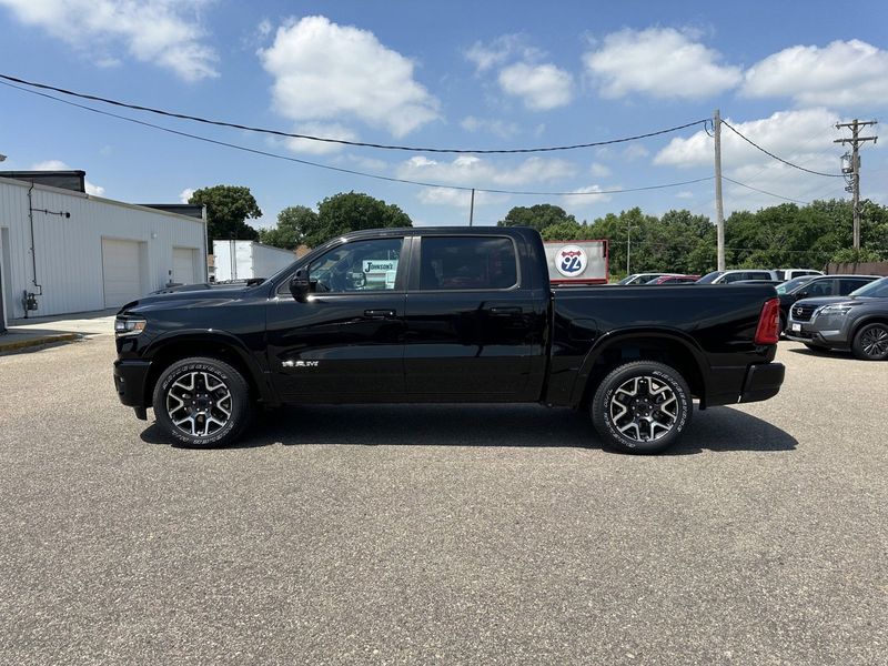 2025 RAM 1500 Laramie Crew Cab 4x4 5