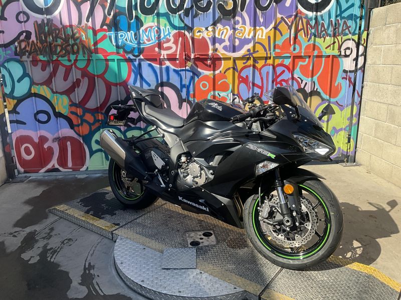 Used 2019 Kawasaki NINJA ZX-6R Image 7