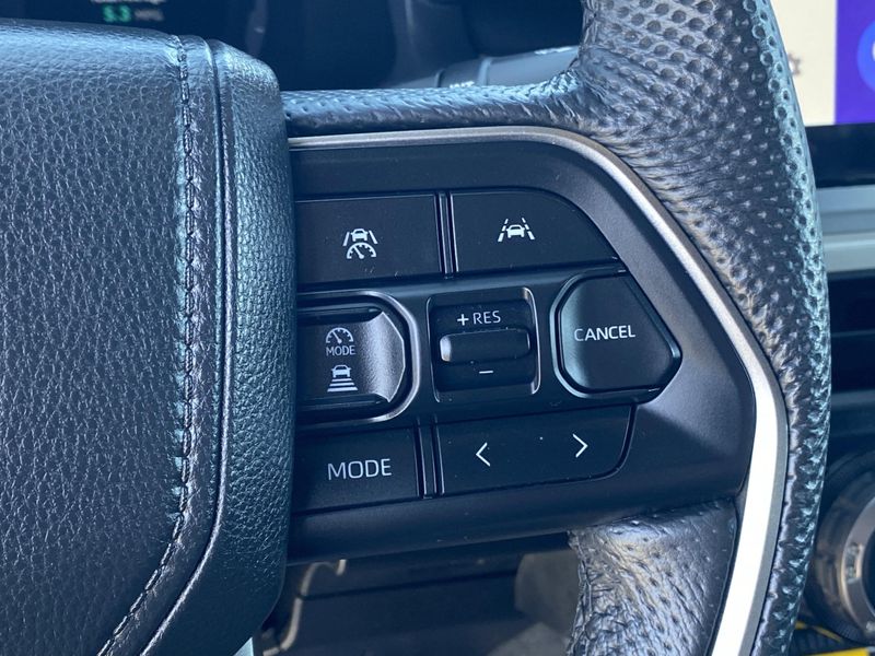 2024 Toyota Tacoma TRD SportImage 28