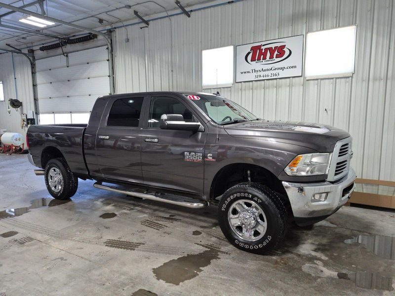 2018 RAM 3500 Big HornImage 3